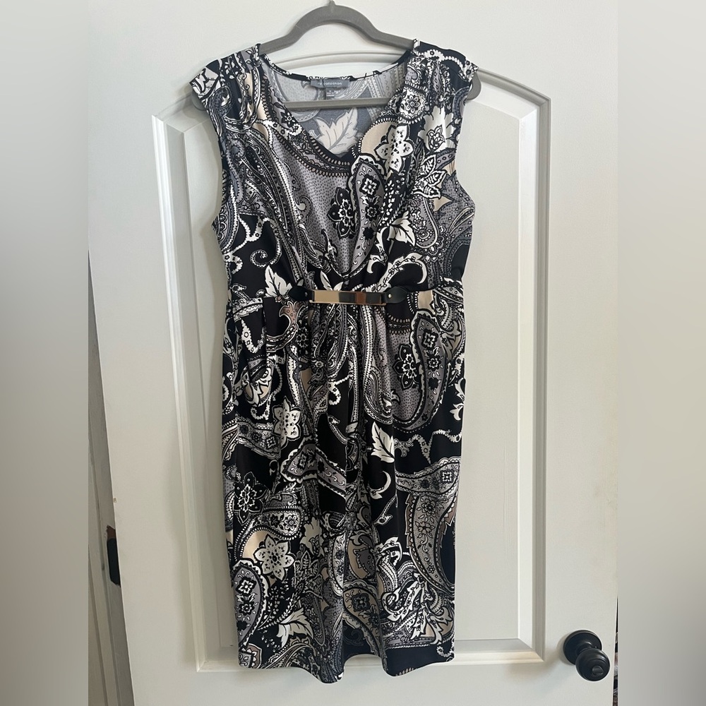 NY Collection Black and White Sheath Dress Sleeveless Scoop Neck